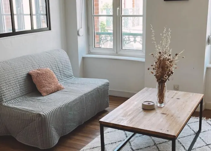 Hyper Centre Apartman *